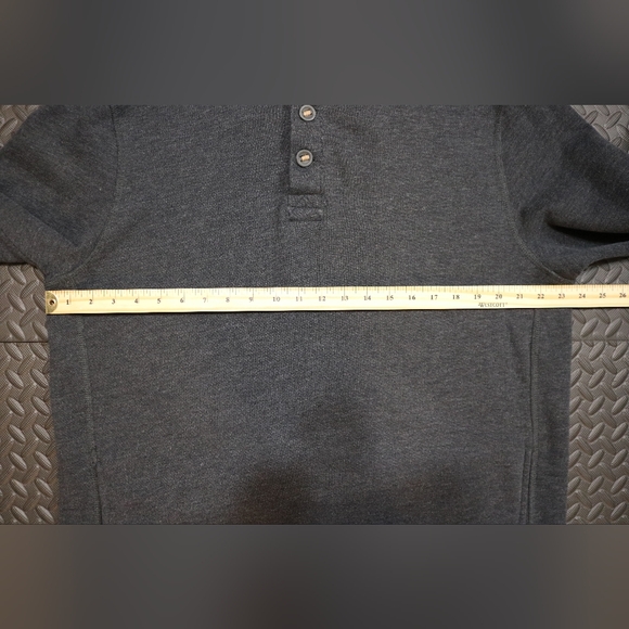 Arrow Pullover Sweater - Picture 7 of 8